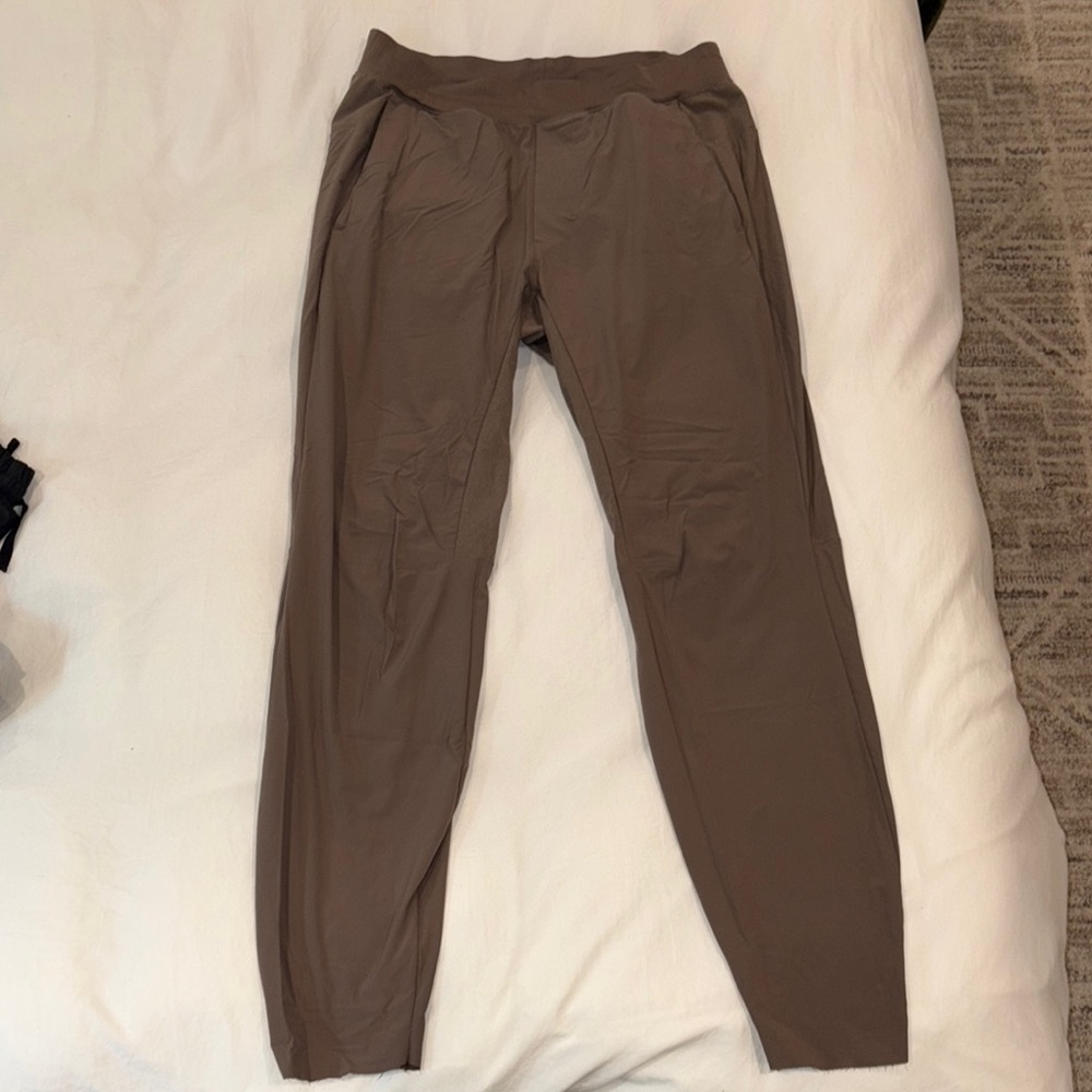 Lululemon Men's Tan Pants